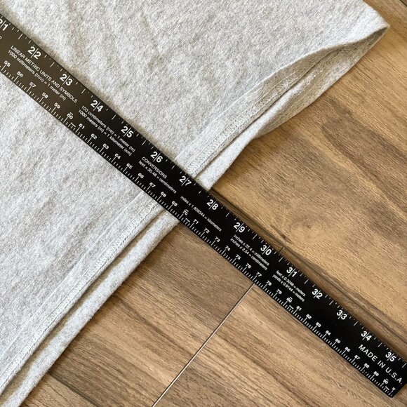 Grey “Salt Bae” Graphic Tee – Meme Style - Picture 6 of 7